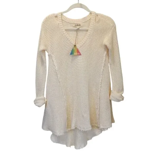 Listicle Distressed Long Sleeve Sweater in Cream - Size Small - NWT - Picture 1 of 4